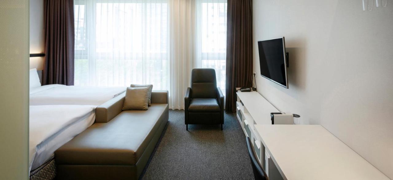 Grand City Hotel Changwon Exteriör bild