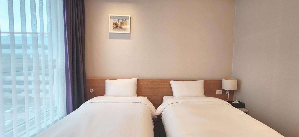 Grand City Hotel Changwon Exteriör bild