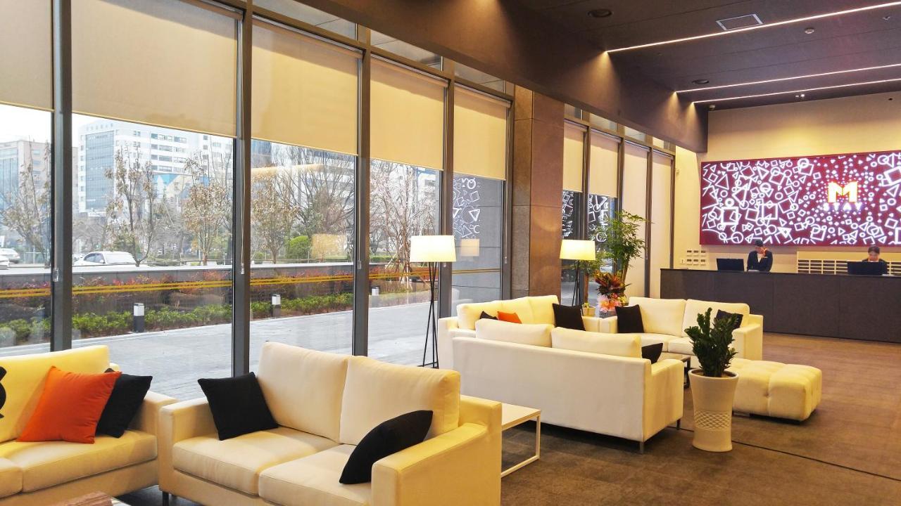 Grand City Hotel Changwon Exteriör bild