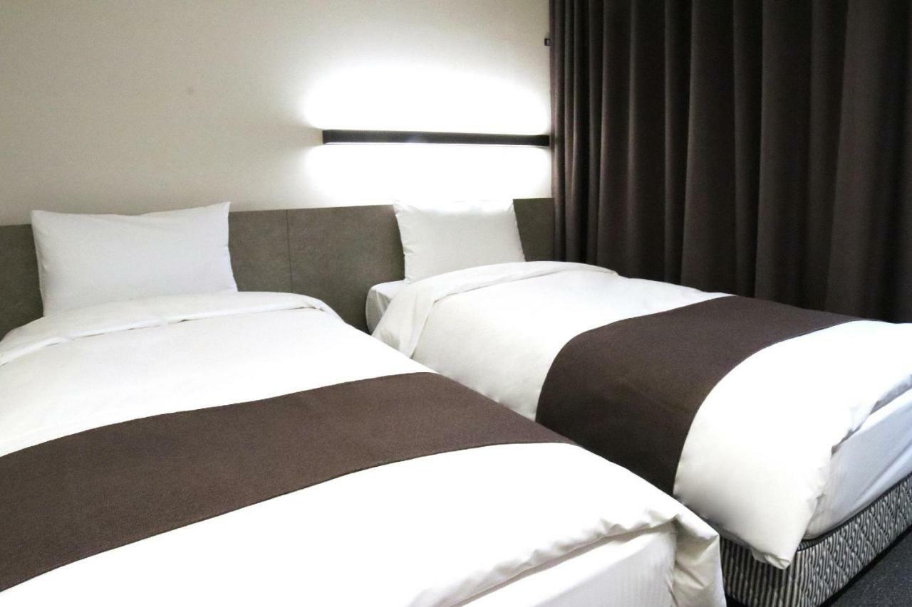 Grand City Hotel Changwon Exteriör bild